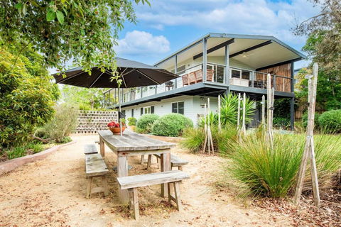 Evans Beach Retreat - Accommodation Georgetown 0