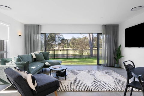 Eve House 2 Thurgoona - Accommodation Georgetown 0