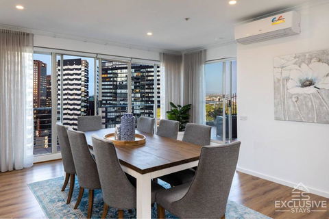 Exclusive Stays - Boulevard Penthouse - Accommodation Georgetown 4