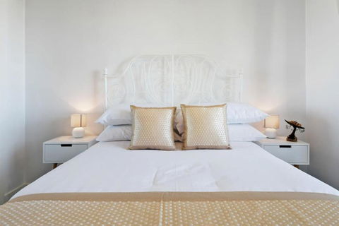 Executive And Spacious Apartment With Balcony - Accommodation Georgetown 3