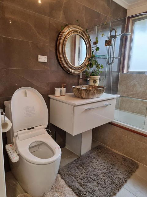 Entire 3 Bed Rooms Unit -Rosy House 1 - Accommodation Georgetown 3