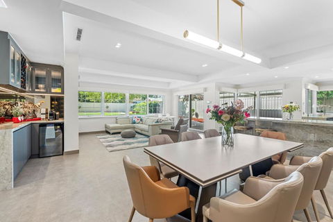 Exquisite Oasis Family Retreat - Accommodation Georgetown 4