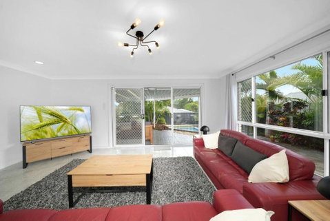 Family Escape Serene Oasis With Pool And AC - Accommodation Georgetown 1