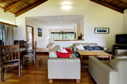 Far Shore - Accommodation Georgetown 3