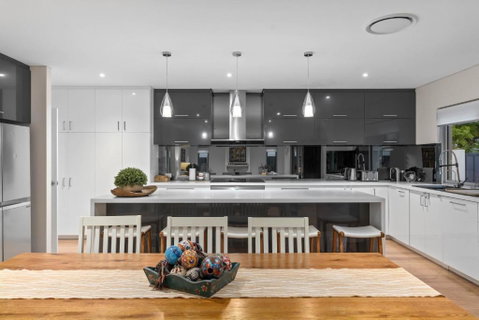 Family Vacation Escapade Shops Beach And Sun Await - Accommodation Georgetown 1