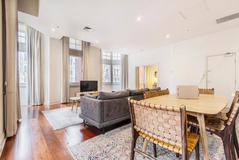 Fabulous Collins Street Luxury 2 BR Apartment - Accommodation Georgetown 1