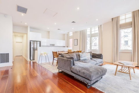 Fabulous Collins Street Luxury 2 BR Apartment - Accommodation Georgetown 4