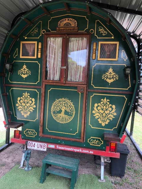 Gertrude Gypsy Wagon River Heads - Accommodation Georgetown 1