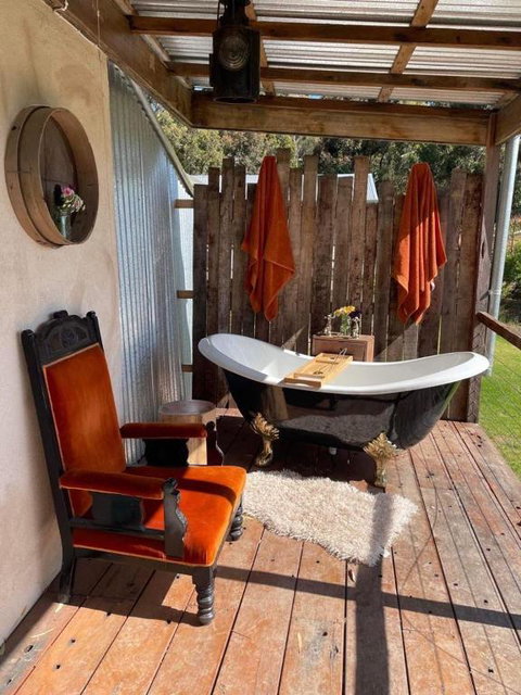 Galway Cottage - Accommodation Georgetown 2