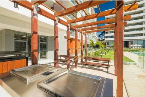Garden View Of Macquarie Park Paradise - Accommodation Georgetown 3