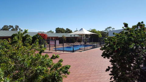 Gateway Motor Inn - Self Check-In - Accommodation Georgetown 0