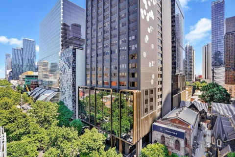 Gem In Heart Of Melbourne CBD - Accommodation Georgetown 0
