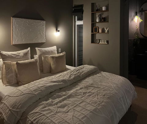 George - Luxe Residence With Private Rooftop - Accommodation Georgetown 4