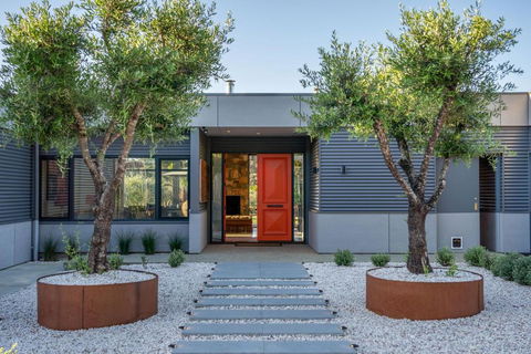 Ginahgulla Olive Estate I Private Properties - Accommodation Georgetown 1