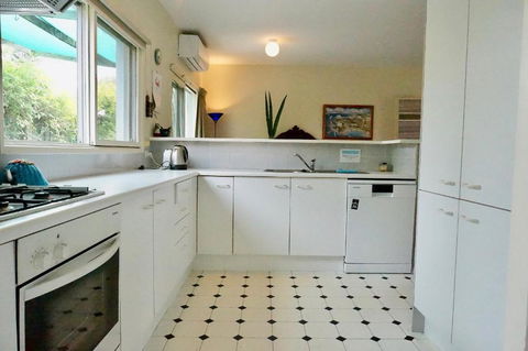 Glan Mor - Accommodation Georgetown 4