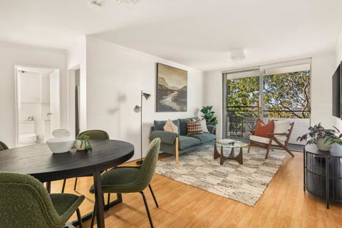 Glebe Tranquil Retreat - 2bd With Parking - Accommodation Georgetown 0