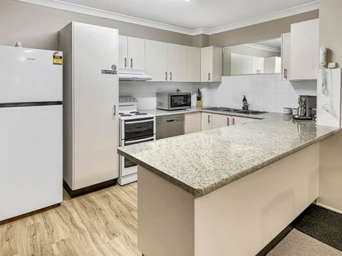 Glenmore Lodge - CBD Location, Hidden Gem - Accommodation Georgetown 2