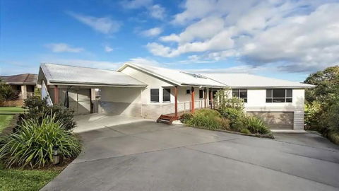 Glossies Coastal Retreat - Accommodation Georgetown 0