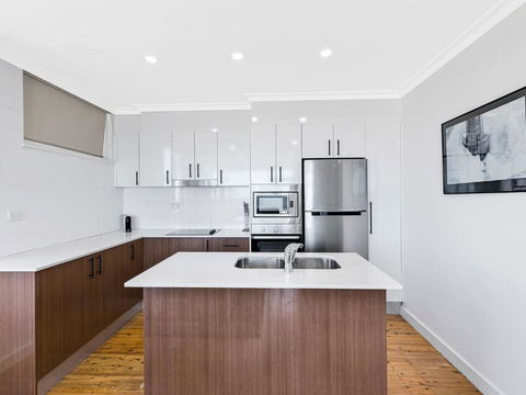 Golden Sands 1 - Absolute Beachfront - Accommodation Georgetown 3