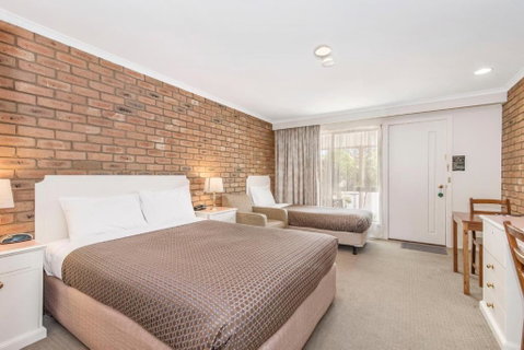 Golden Square Motor Inn - Accommodation Georgetown 3
