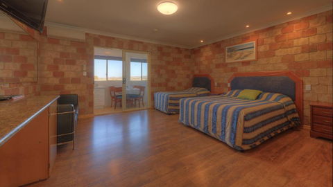 Golfers Inn - Accommodation Georgetown 4