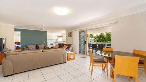 Gone Coastal - Three Bedroom Unit - Accommodation Georgetown 2