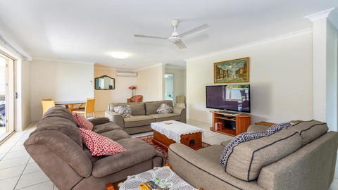 Gone Coastal - Three Bedroom Unit - Accommodation Georgetown 0