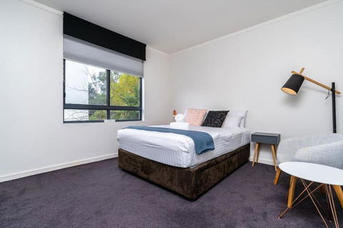 Gateway Apt In Kingston Central - Accommodation Georgetown 0