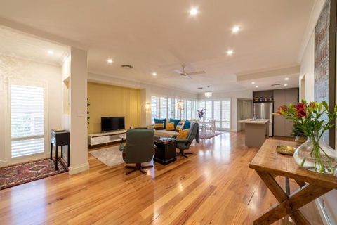 Greenmount Getaway - Accommodation Georgetown 0