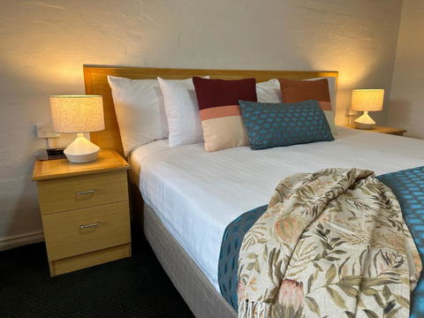 Grand Country Lodge Motel - Accommodation Georgetown 2