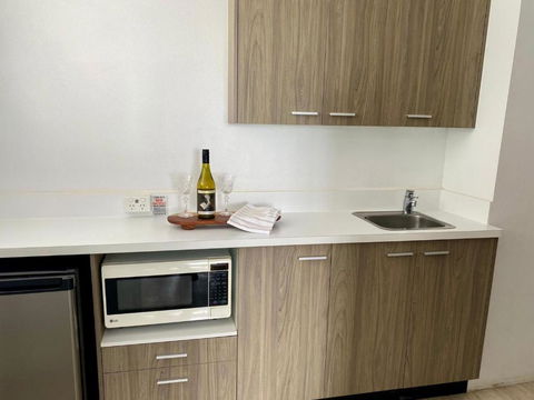 Gorgeous Waterfront Views - 212 Aquarius - Accommodation Georgetown 3