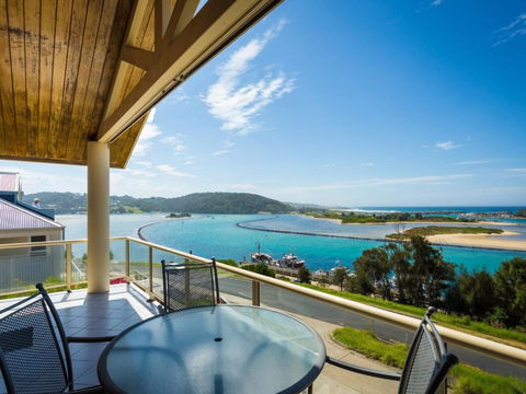 Grand Pacific 1 Unit 3 - First Floor - Accommodation Georgetown 0
