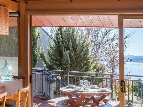 Grey Kangaroo - 2BR L Lake Front L Pet Friendly L Air-Con L BBQ L WiFi - Accommodation Georgetown 0