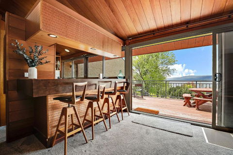 Grey Kangaroo - 2BR L Lake Front L Pet Friendly L Air-Con L BBQ L WiFi - Accommodation Georgetown 1