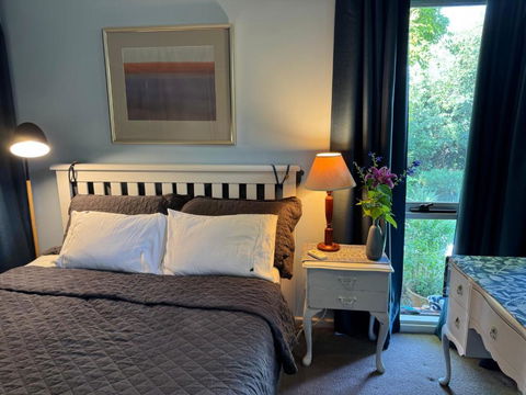 Griffith Gallery Granny Flat - Accommodation Georgetown 0