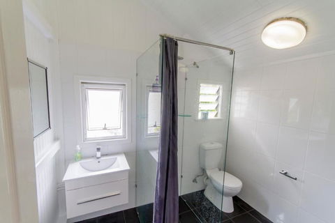 Grimshaw House - Accommodation Georgetown 1