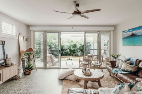 Gypsea At The Bay, 26b Achilles St - Wi-Fi , Air Con, Luxury And Linen - Accommodation Georgetown 0