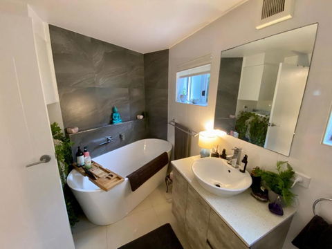 H2O Holiday Apartment Unit 14 - Accommodation Georgetown 2