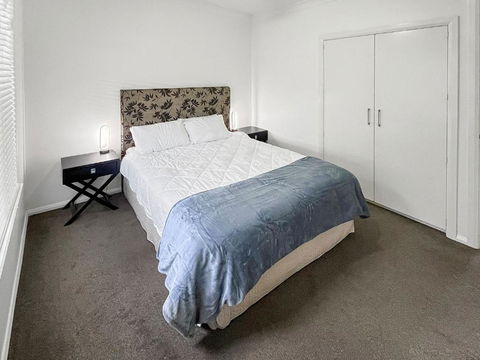 H2O Holiday Apartments - Unit 10 - Accommodation Georgetown 2