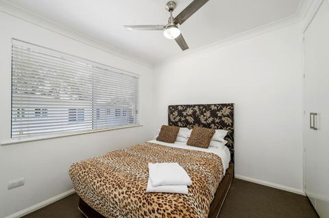 H2O Holiday Apartments Unit 5 - Accommodation Georgetown 4