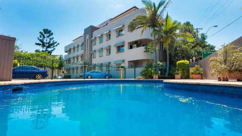 Hampton Court Apartments - Accommodation Georgetown 0