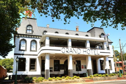 Grand Hotel Healesville - Accommodation Georgetown 1