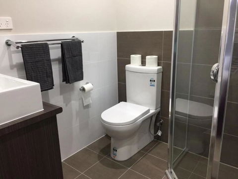 Gosford Townhouse - Accommodation Georgetown 1