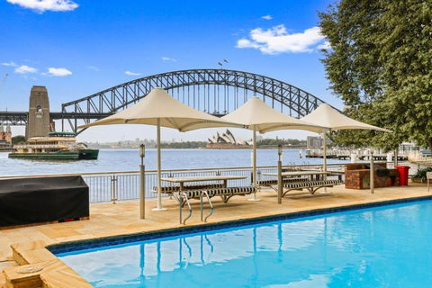 HENRY12 Self- Catering - Accommodation Georgetown 0