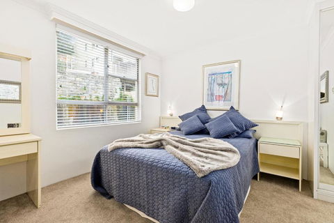 HENRY12 Self- Catering - Accommodation Georgetown 3