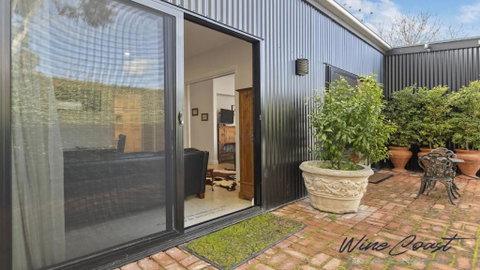 Hideaway Nook By Wine Coast Holiday Rentals - Accommodation Georgetown 2