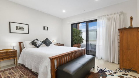 Hideaway Nook By Wine Coast Holiday Rentals - Accommodation Georgetown 3