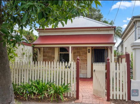 Highbury Little Adelaide - Accommodation Georgetown 0