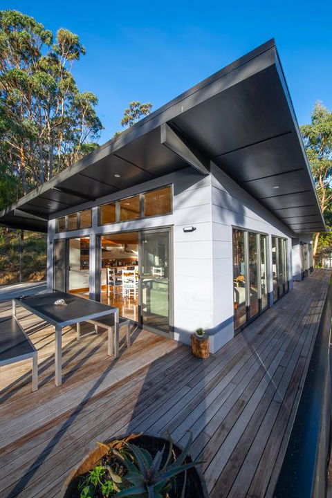 Adventure Bay Beach House - Accommodation Georgetown 3
