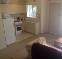Affordable comfortable Inglewood apartmentPool - Accommodation Georgetown